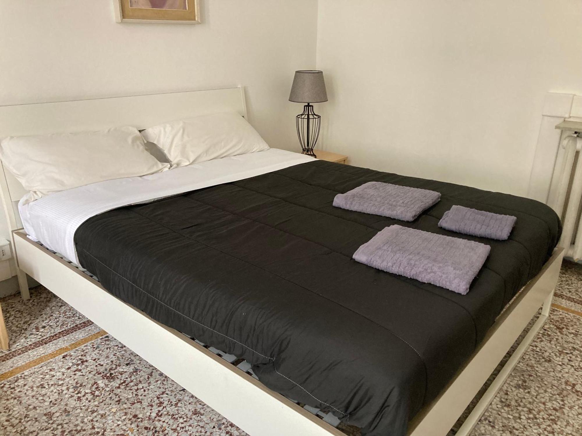 Guest House Roma Genua Buitenkant foto