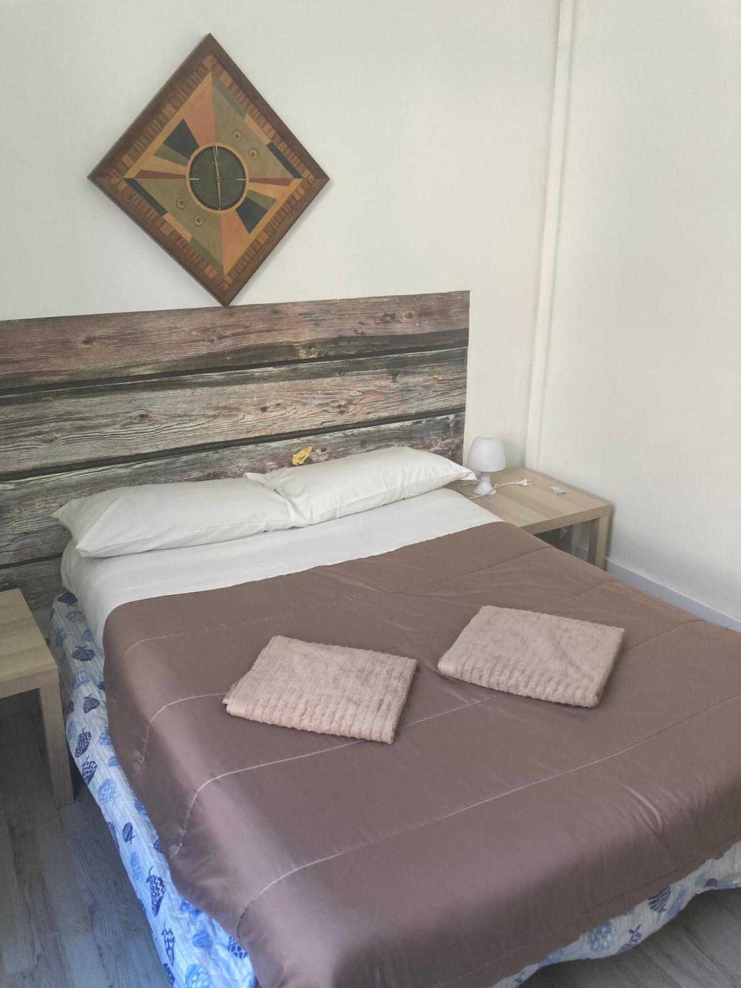 Guest House Roma Genua Buitenkant foto