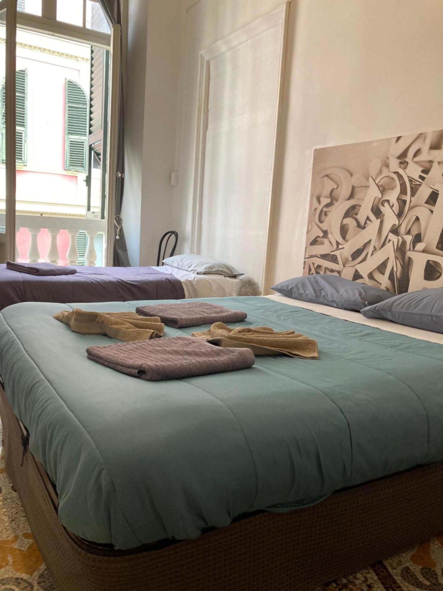 Guest House Roma Genua Buitenkant foto