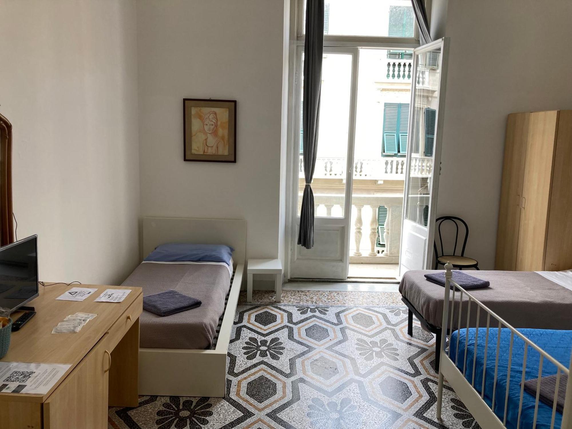 Guest House Roma Genua Buitenkant foto