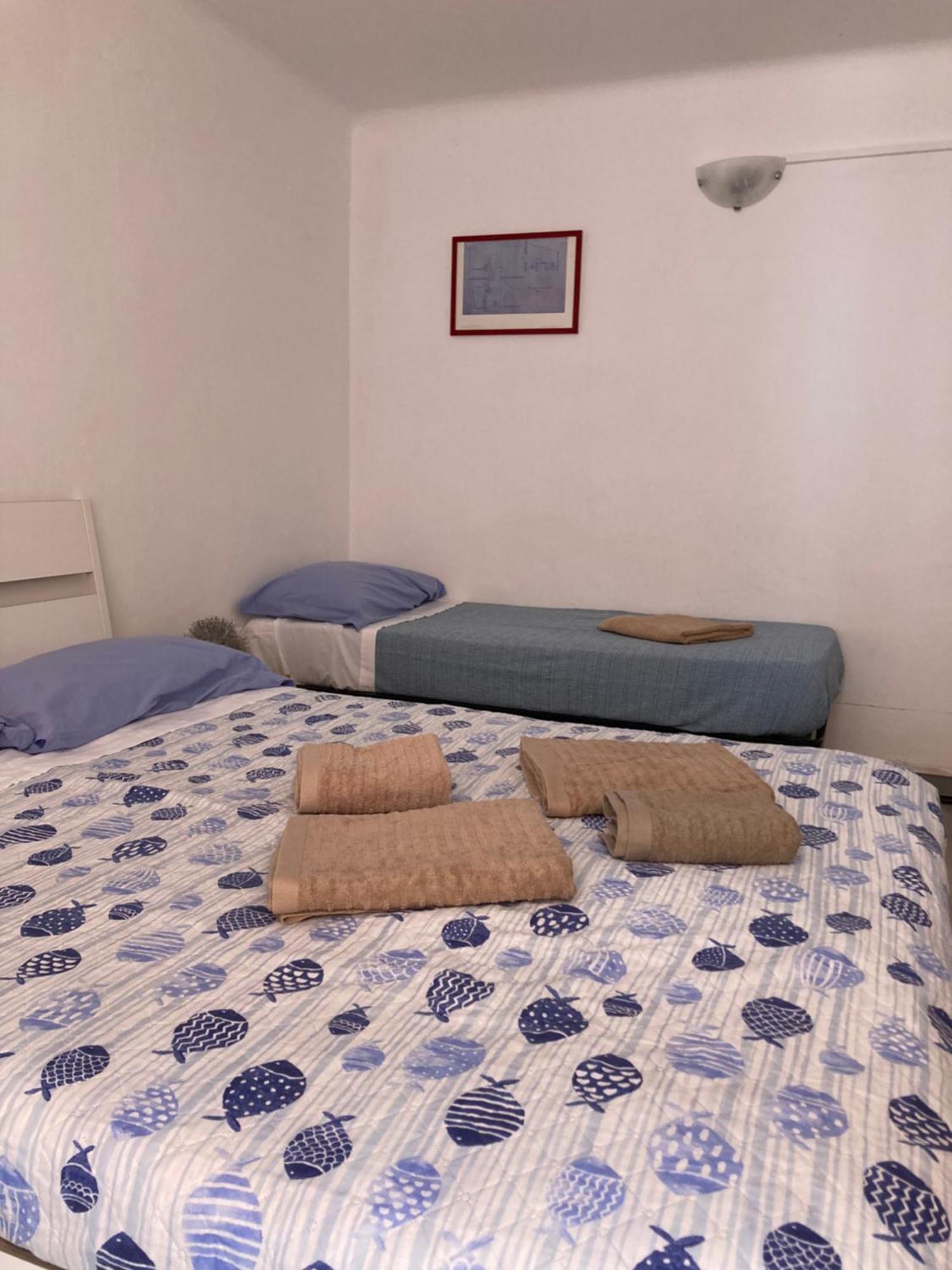 Guest House Roma Genua Buitenkant foto