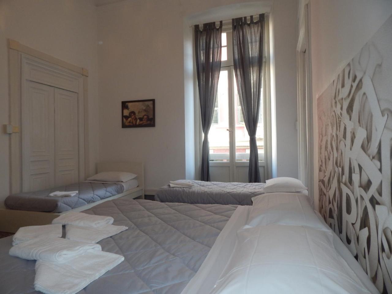 Guest House Roma Genua Buitenkant foto